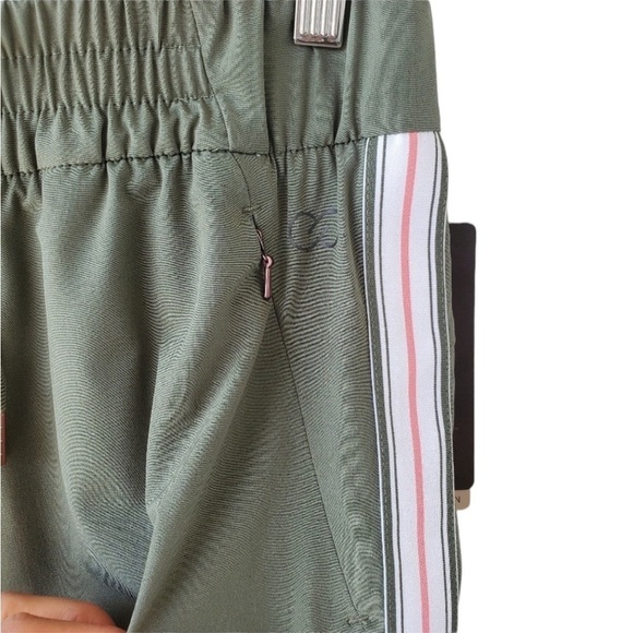 🌺CALIA by Carrie Underwood Journey Tuxedo Joggers Thyme Size S🌺 - Picture 6 of 10